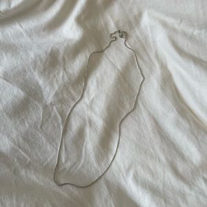 Delicate silver chain